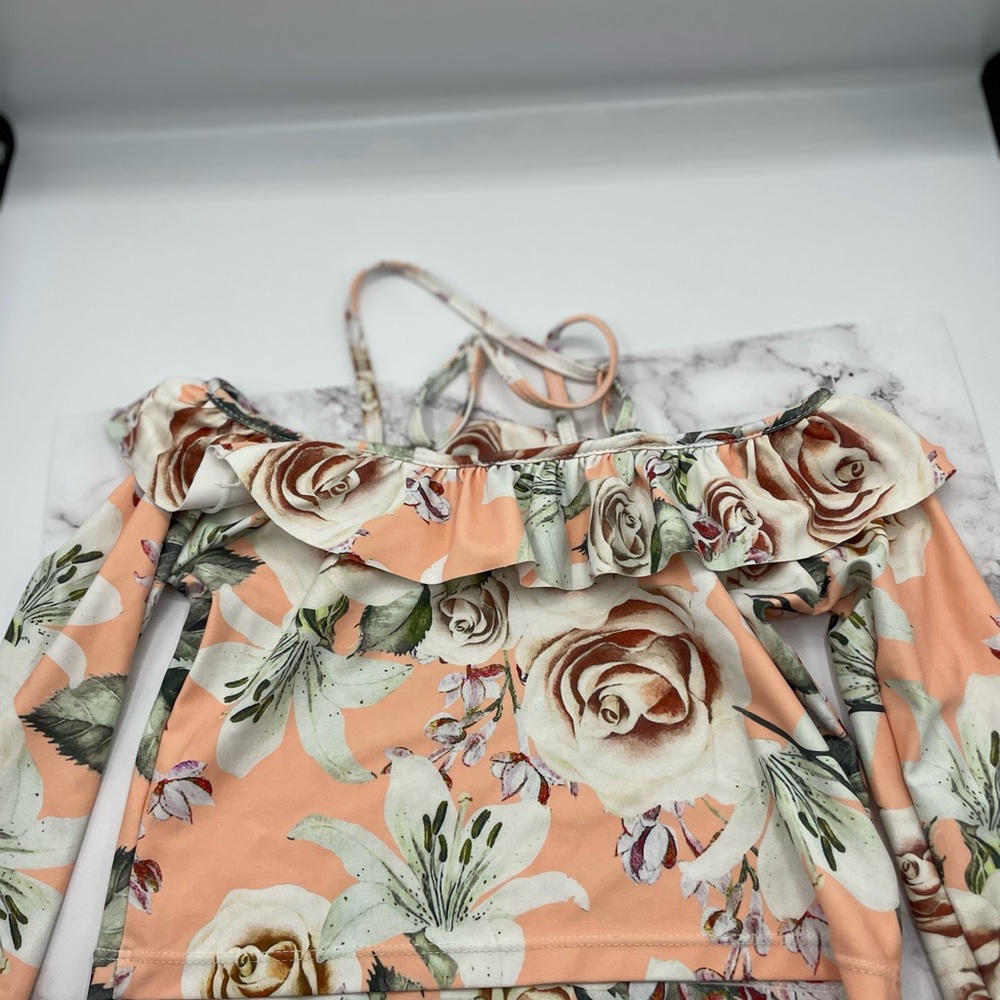 Floral Off-Shoulder Top - Picture 2 of 6